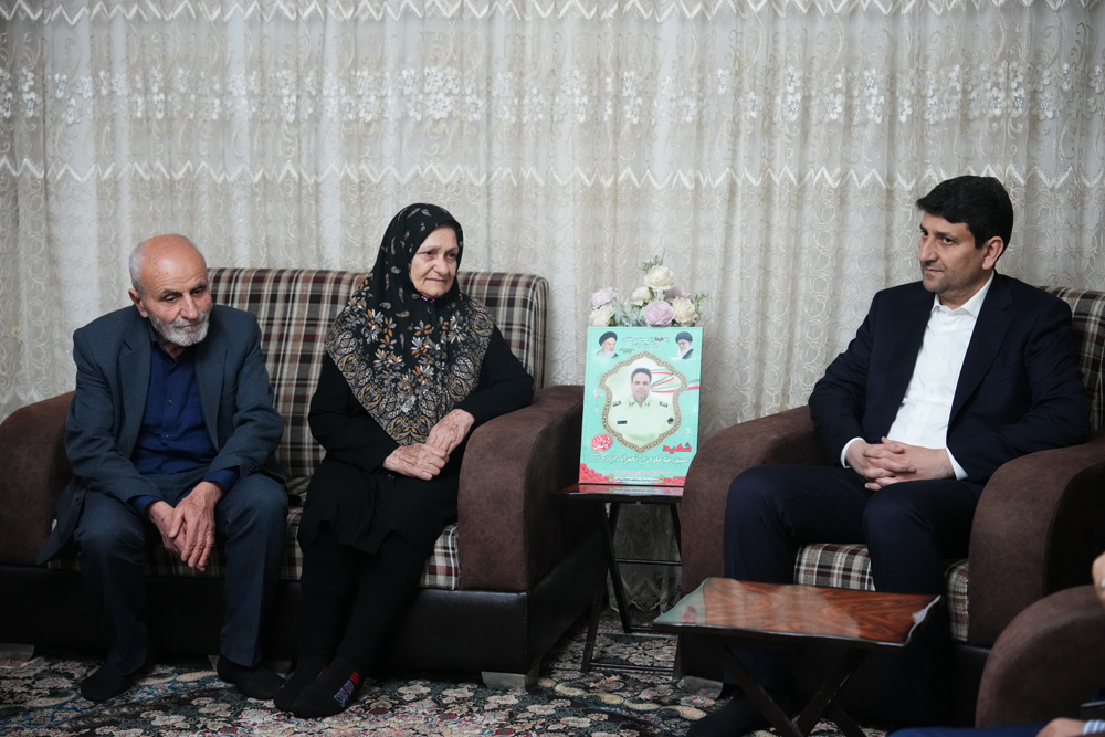 سفر استانی وزیر ارتباطات به استان گیلان